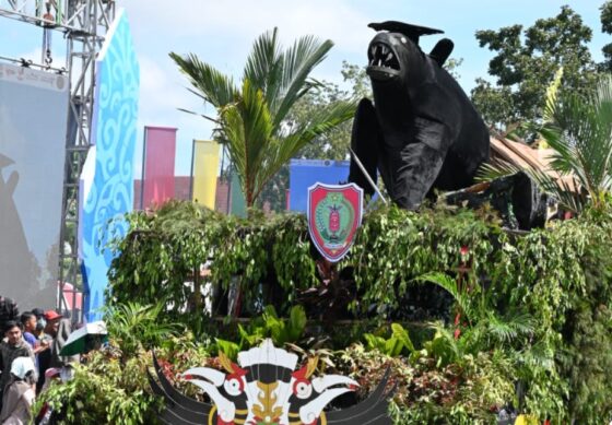 ‎Filosofi Beruang Madu, Disdik Kalteng Tampilkan Wajah Pendidikan Pedalaman di FBIM 2025