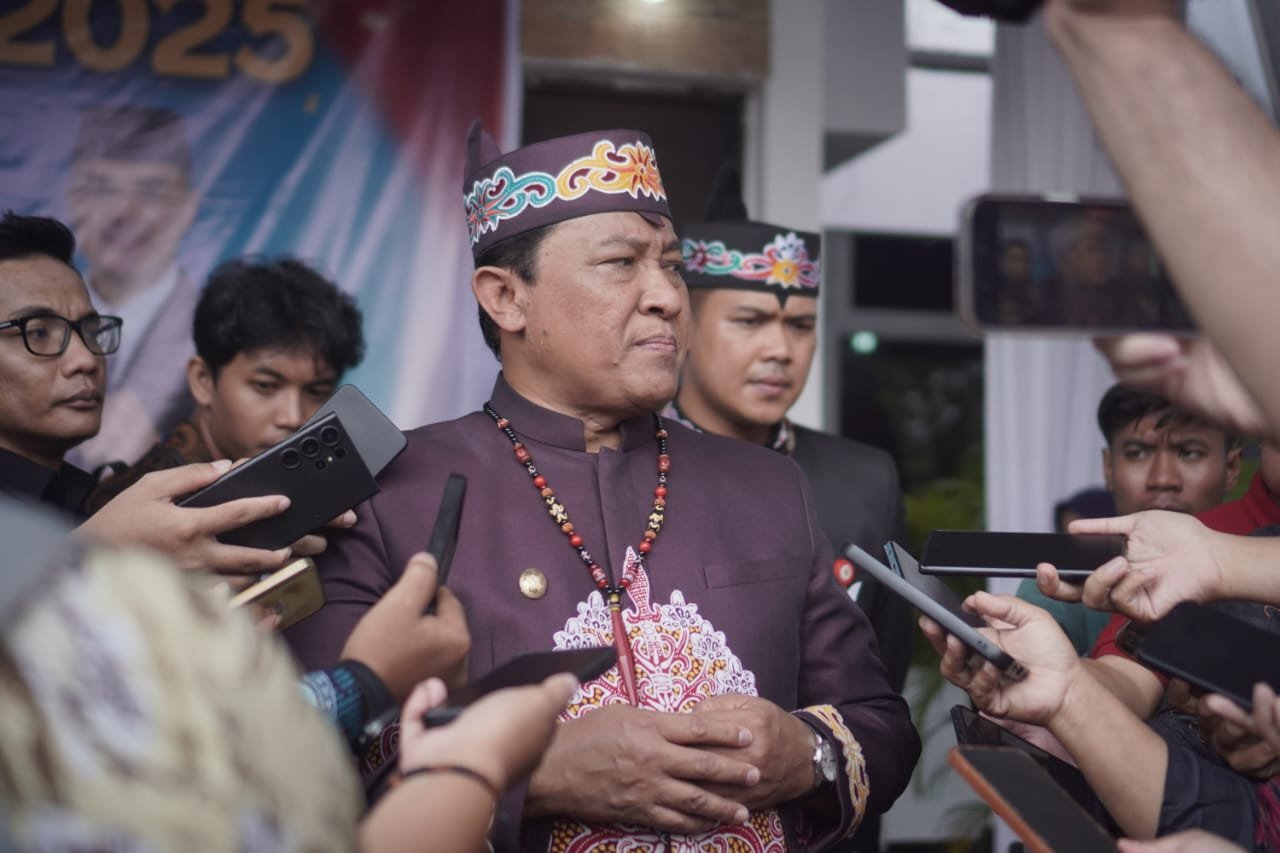 ‎Hardiknas 2025: Pemprov Kalteng Mantapkan Komitmen Pendidikan Gratis dan SDM Unggul