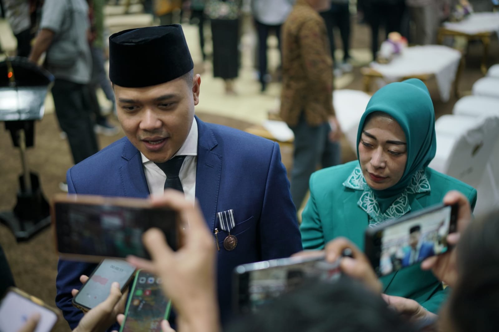 ‎Plt. Kadisdik Kalteng Klarifikasi Terkait Pengadaan Papan Tulis Interaktif: Dilaksanakan Sesuai Mekanisme dan Diaudit Secara Berkala