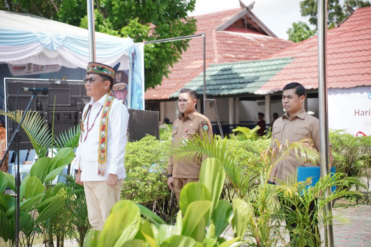 Gubernur Agustiar Sabran Bacakan Sambutan Mendikdasmen: Beasiswa, Tunjangan, Kadisdik:Tentu Kita Selalu Support Para Guru