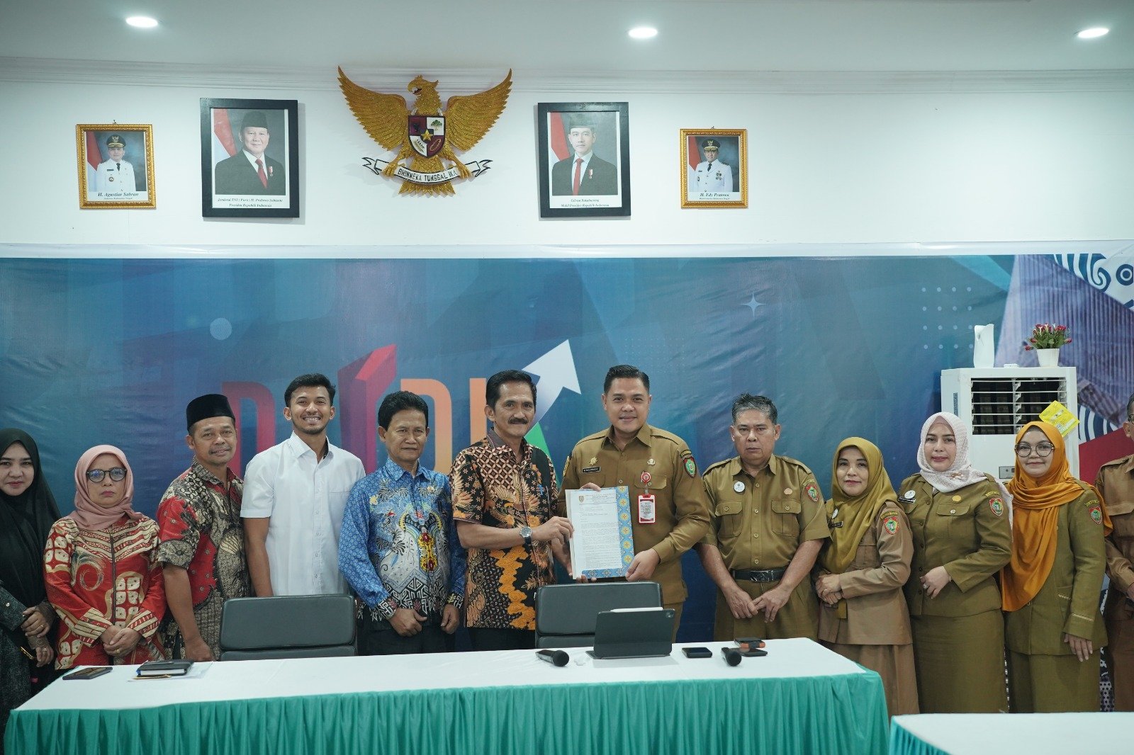 ‎DPRD Kotawaringin Barat Soroti Fasilitas Sekolah 3T, Disdik Kalteng Tunjukkan Transparansi Lewat Aplikasi PENA KALTENG