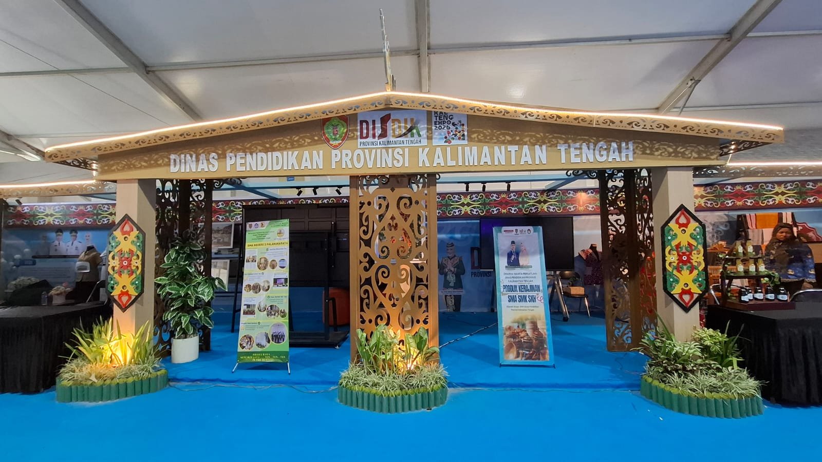 Disdik Kalteng Raih Juara II Stand Terbaik Kalteng Expo 2026, Usung Semangat “HUMA BETANG” dalam Wajah Pendidikan Inklusif dan Modern