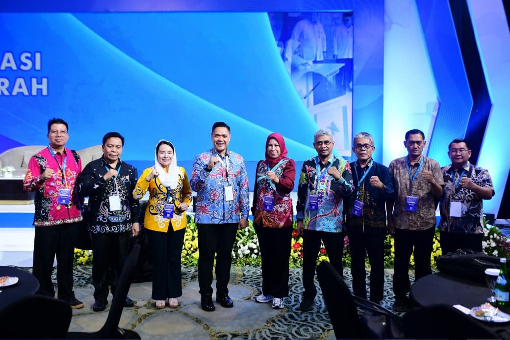 Dukung Revitalisasi dan Digitalisasi Pendidikan Nasional, Disdik Kalteng Siapkan Anggaran dan Perkuat Kelas Digital Huma Betang