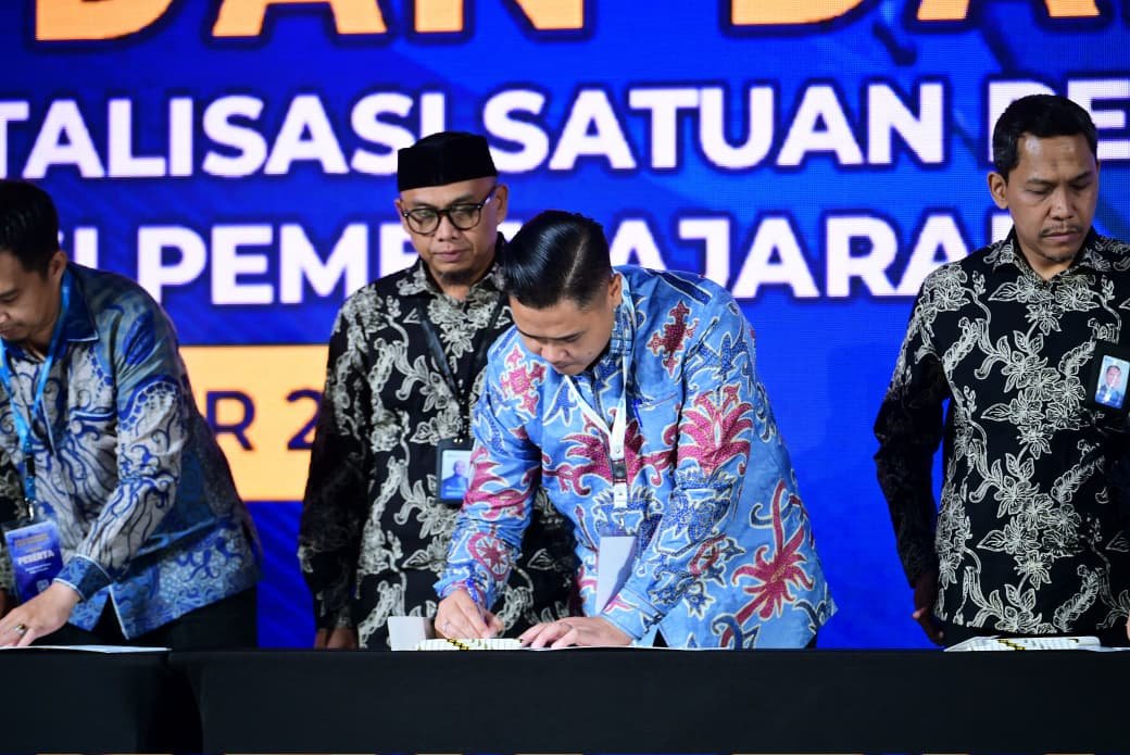 Reza Prabowo: Revitalisasi dan Digitalisasi Jadi Harapan Baru Pemerataan Pendidikan hingga Pedalaman Kalteng