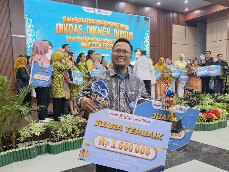 Muhammad Nurcholik, Juara Terbaik Kepala Sekolah Berprestasi Kalteng 2026: “Ini Kemenangan Kolaboratif”