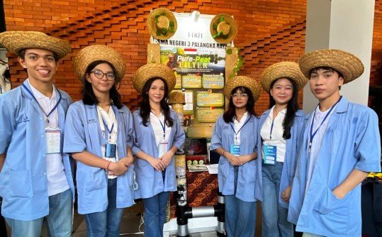 Murid SMAN 3 Palangka Raya Raih Medali Emas Lomba Peneliti Belia 2026 Lewat Inovasi Filtrasi Air Gambut