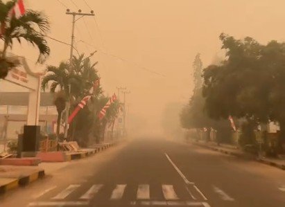 Kabut Asap Selimuti Buntok, SMKN 1 Buntok Laksanakan Belajar dari Rumah